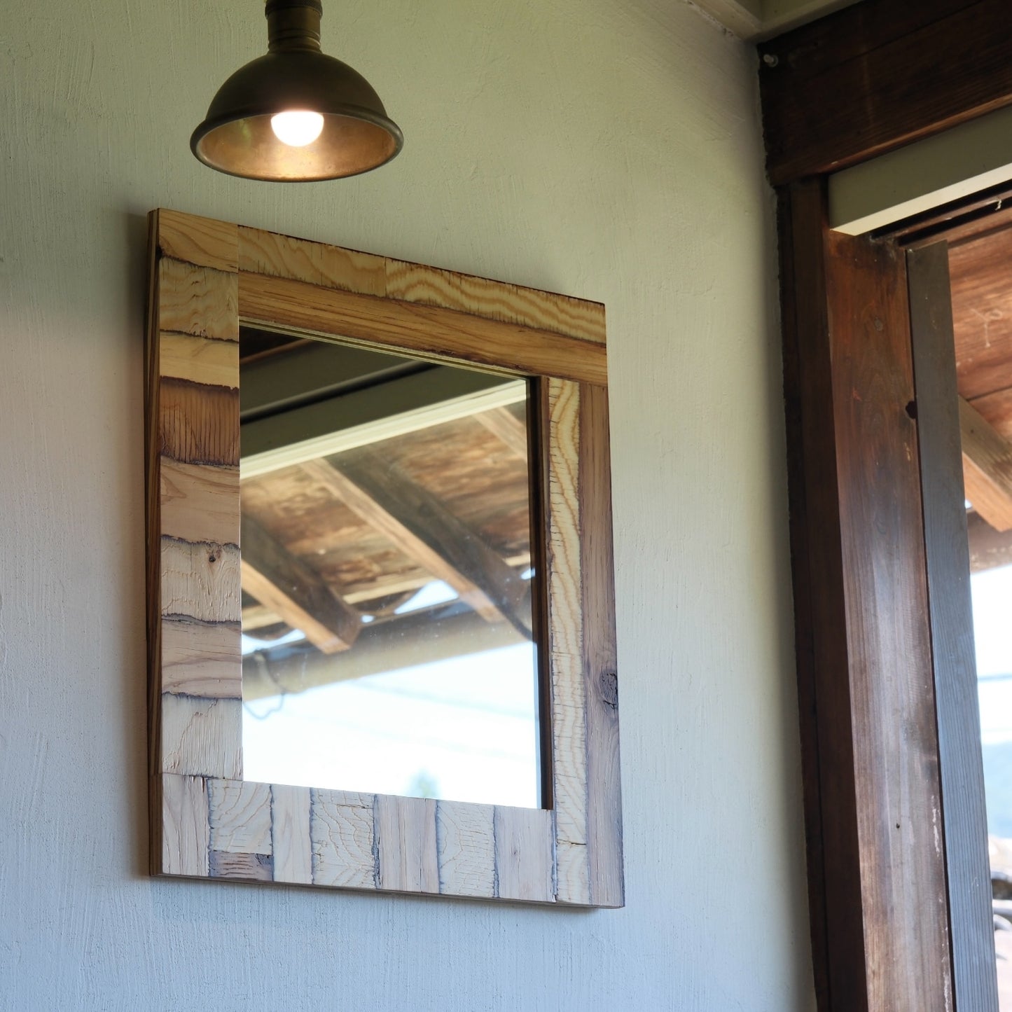 DGN Wall Mirror